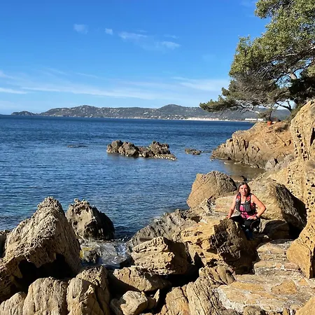Διαμέρισμα Le Lavandou, Rez De Jardin Dans Villa, 300 M Plages, Vue Mer, 5 Couchages Le Lavandou