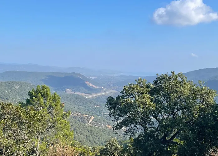 Apartment Le Lavandou, Rez De Jardin Dans Villa, 300 M Plages, Vue Mer, 5 Couchages *